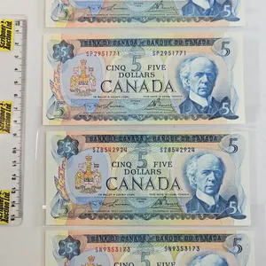 Canada $5 Bills 19721 (4):  - Lawson/Bouey #SN9353173 - Lawson/Bouey #SZ8542924 - Lawson/Bouey #SP29