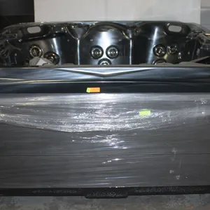 SUNRANS LUXURY 6 PERSON HOT TUB MODEL SR8174 *BAILIFF SEIZURE*