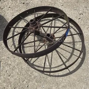 2 metal wheels