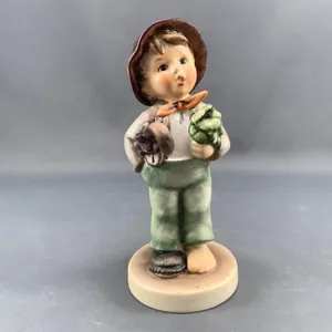 "Lost Stocking" Goebel Figurine