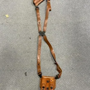 Galco Leather Shoulder Holster - Fits 1911