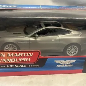 1/18 Aston Martin V12 Vanquish James Bond car