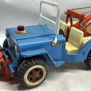 Vintage pressed Steel Tonka Wrecker Jeep toy