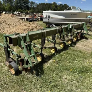 John Deere 885 7-Tooth Digger
