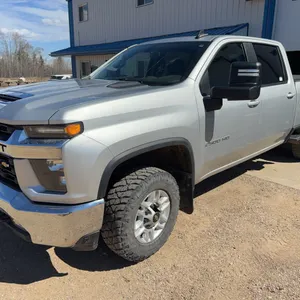 2023 Chevrolet  Silverado HD  LT  4x4  Pickup  Truck  2GC4YNE72P1719987