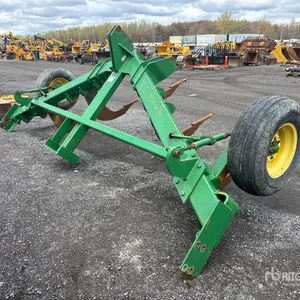 Case 513 10 ft 3-Point 5 Shank Ripper