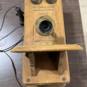 "The Country Belle" 1950s Telephone Tube AM Radio