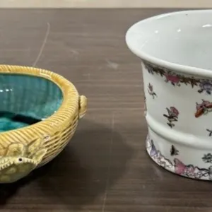 Vintage Chinese Export Porcelain Planter,