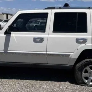 (AZ) 2006 Jeep Commander