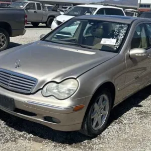(CA) 2002 Mercedes-Benz C240