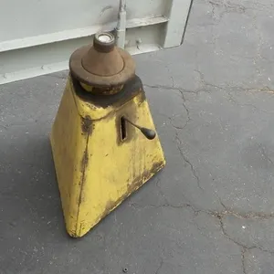 Vintage Bubble Wheel Balancer