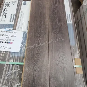 Style Selections Highbury Oak laminate 737sft