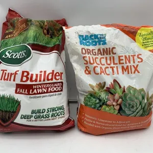 2 Ct. Gardening Lot - (1) Scotts Turf Builder Wint