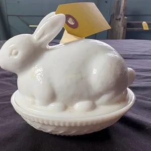 Bunny - milk glass covered dish