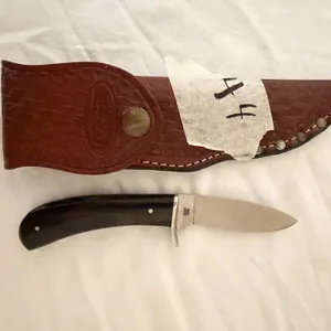 Fixed Blade Knife with Leather Sheath