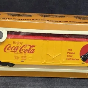 NIB Vintage TYCO HO Scale Coca-Cola Advertising