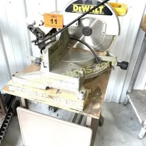 DEWALT 12" COMPOUND MITER SAW ON CART