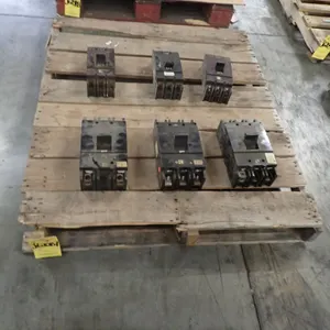 Lot of Assorted Circuit Breakers