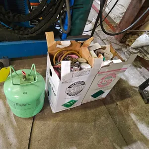 Asst Refrigerant Tanks