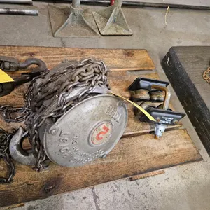 Coffing 2-Ton Manual Chain Hoist w/ Trolley