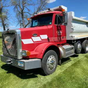 PETERBILT DUMP TRUCK