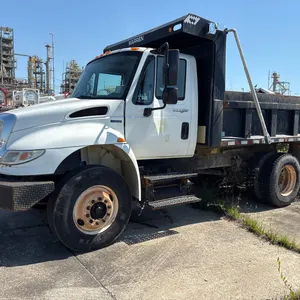 2011 INTERNATIONAL 4300 6YD DUMP TRUCK