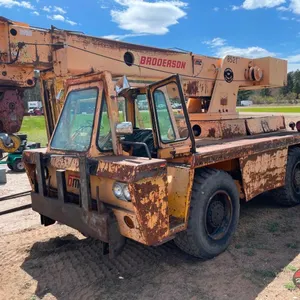 Broderson RTR 2001A Carry Deck Crane