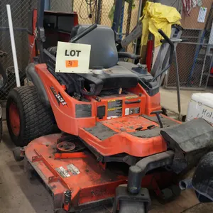 Kubota ZD 331 Zero Turn Mower