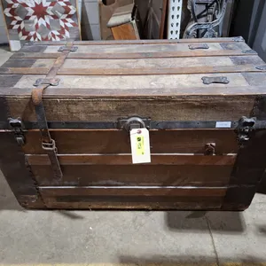 Vintage Wood Chest, 38"x21"x21"