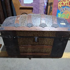 Vintage Wood Steamer Trunk, 34"x19"x27"