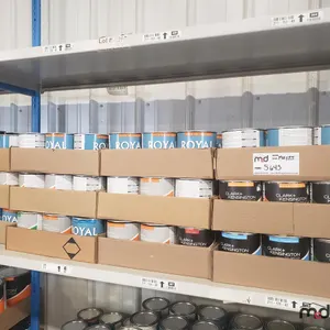 Shelf of Paint (Approx. 126 Cans)(843/873mL Cans)
 UNRESERVED