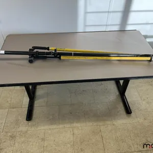 Trimble Tripod Leveling Stand
 UNRESERVED