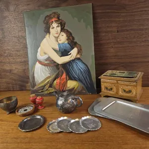 Decorative Items with Art Print, Tableware, and Wooden Box