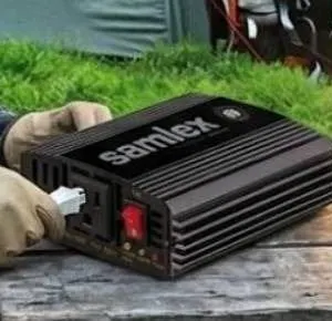 Samlex Explorer 250W Power Inverter