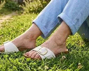 White Coco Sandal, Size 38, Model 7220