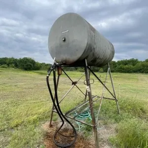 Fuel Tank approx 500 Gal