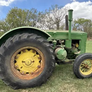1943 John Deere Model D Tractor