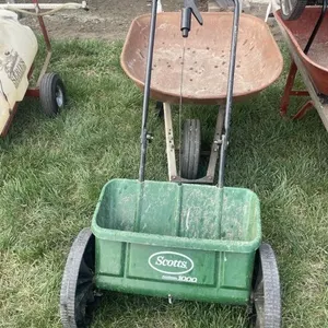 Metal Wheel Barrow W/ Scotts Grass Seeder