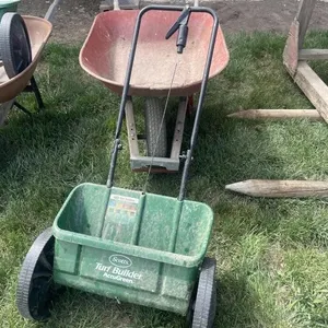 Metal Wheel Barrow W/ Scotts Turf Builder