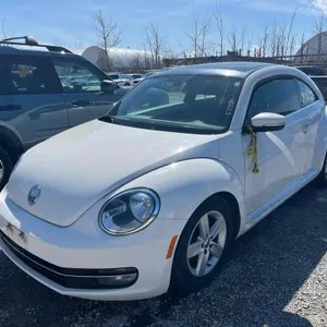 Non-Operable  2014  Volkswagen  Beetle  TDI Comfortline 2dr Coupe 6M
