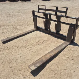 JLG 5 FT QC FORKS