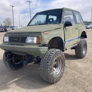 1989 GMC Tracker Green SUV s/n: JGTBJ18U2KW850389