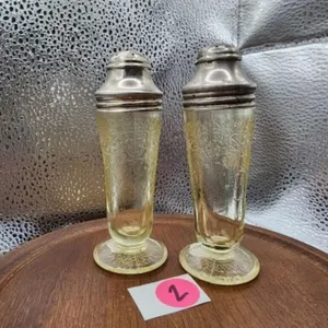 Hazel-Atlas Florentine Yellow Salt & Pepper Shaker