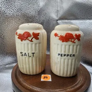 VTG Moriyama Japanese Salt & Pepper Shaker Set