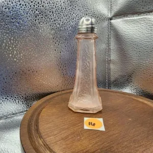 VTG Single Pink Mayfair Open Rose Depression Salt