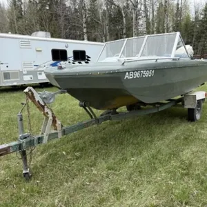 1965 Koldonan Swinger 15' Motor Boat