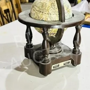 Vintage plastic globe AM radio