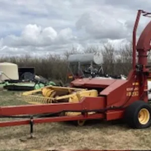 2001/2003? New Holland  FP230 silage chopper