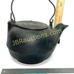 CAST IRON KETTLE, TEAPOT, COFFEE POT