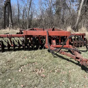 BUSH HOG 18 Ft. t/a Offset Disc, 23” Notched Front & Rear Blades, SELLS OFFSITE!